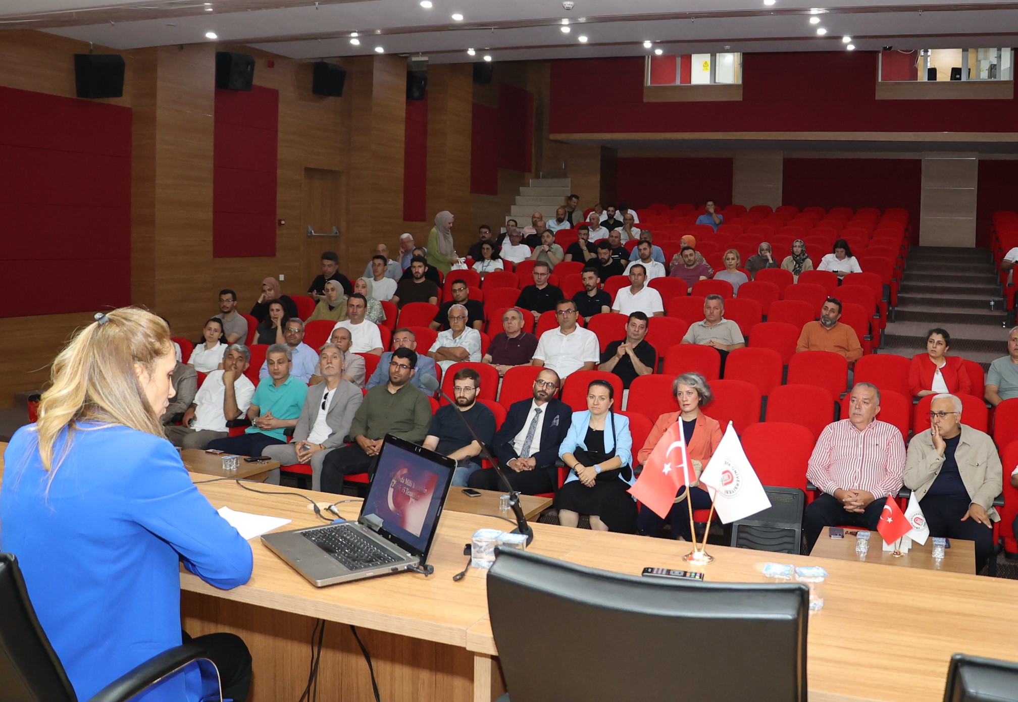Amasya Üniversitesi’nde 15 Temmuz’un 10. Yılında "Millî İradenin Zaferi" Konferansı Düzenlendi