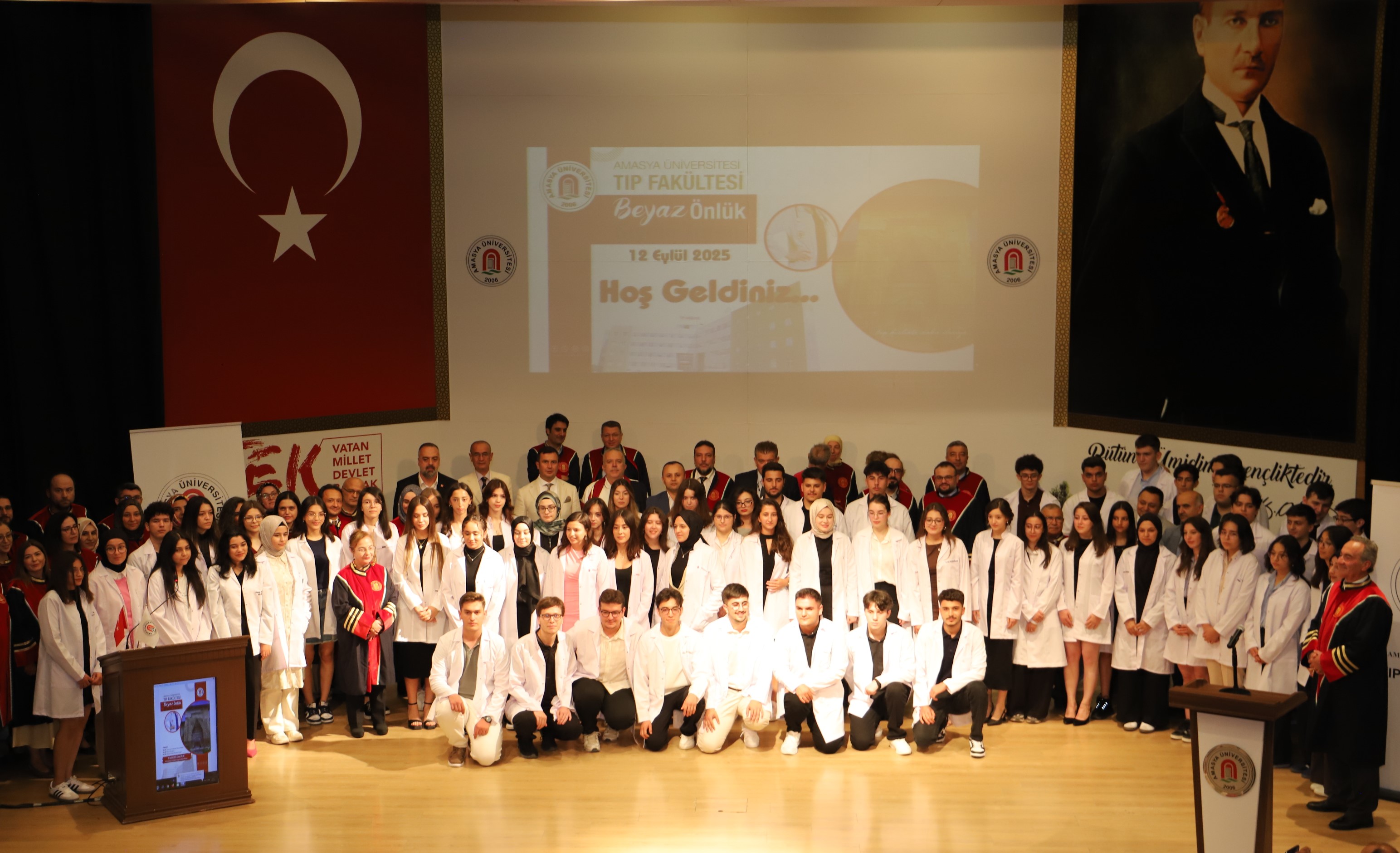 Amasya Üniversitesi Tıp Fakültesi’nde Beyaz Önlük Giyme Töreni Gerçekleşti
