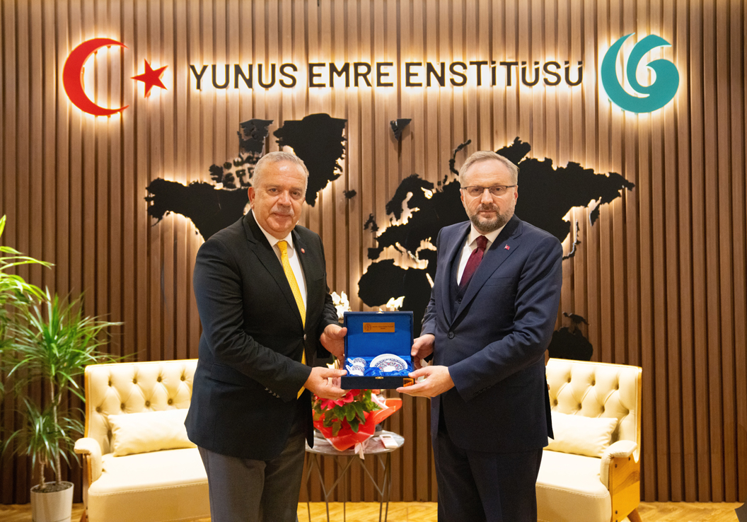 Rektör Turabi’den Yunus Emre Enstitüsü Başkanı Argun’a Ziyaret