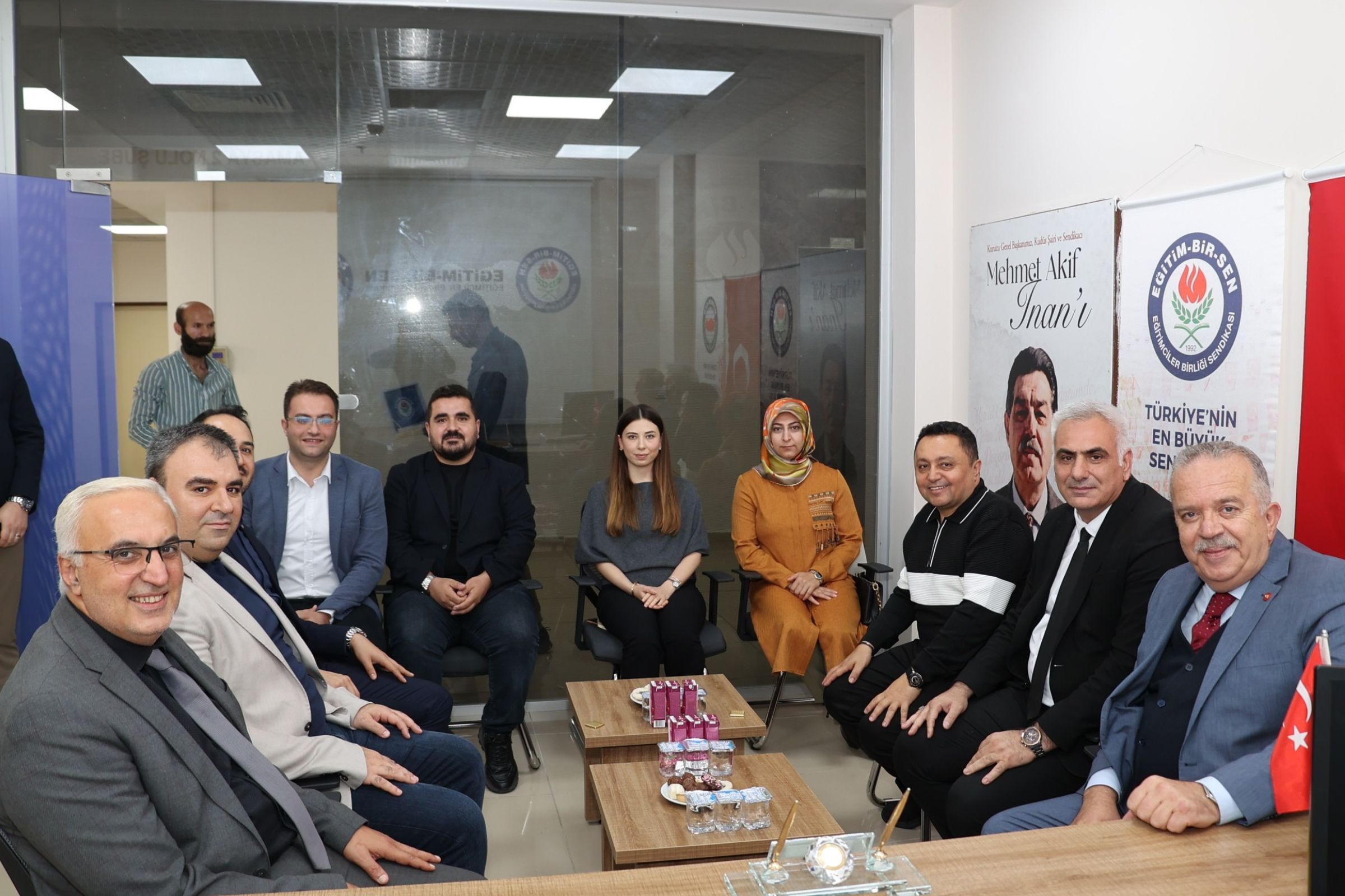 Rektör Turabi’den Eğitim-Bir-Sen’e Hayırlı Olsun Ziyareti