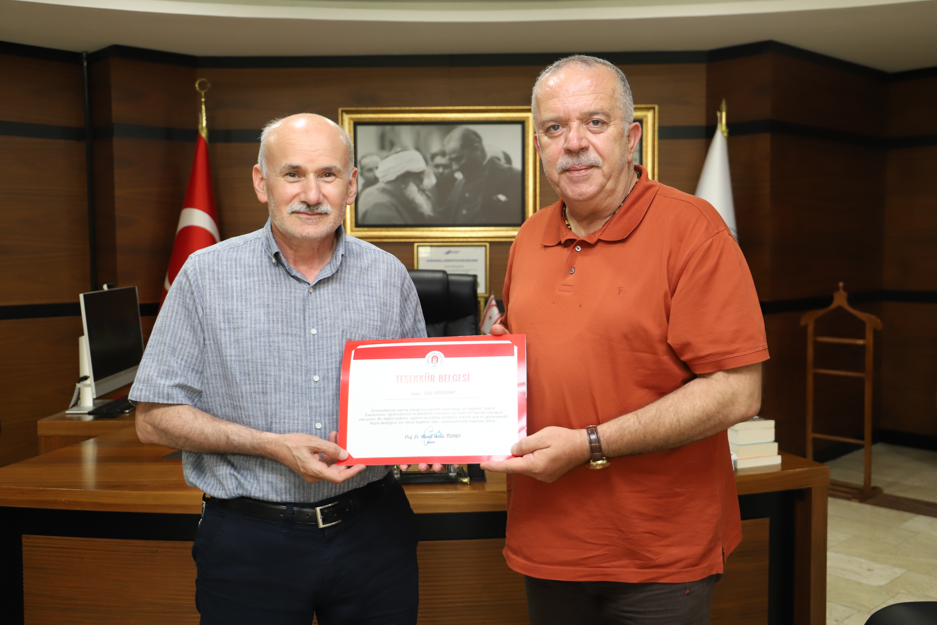 Salih Kahriman’dan Kitap Bağışı ve Ziyaret
