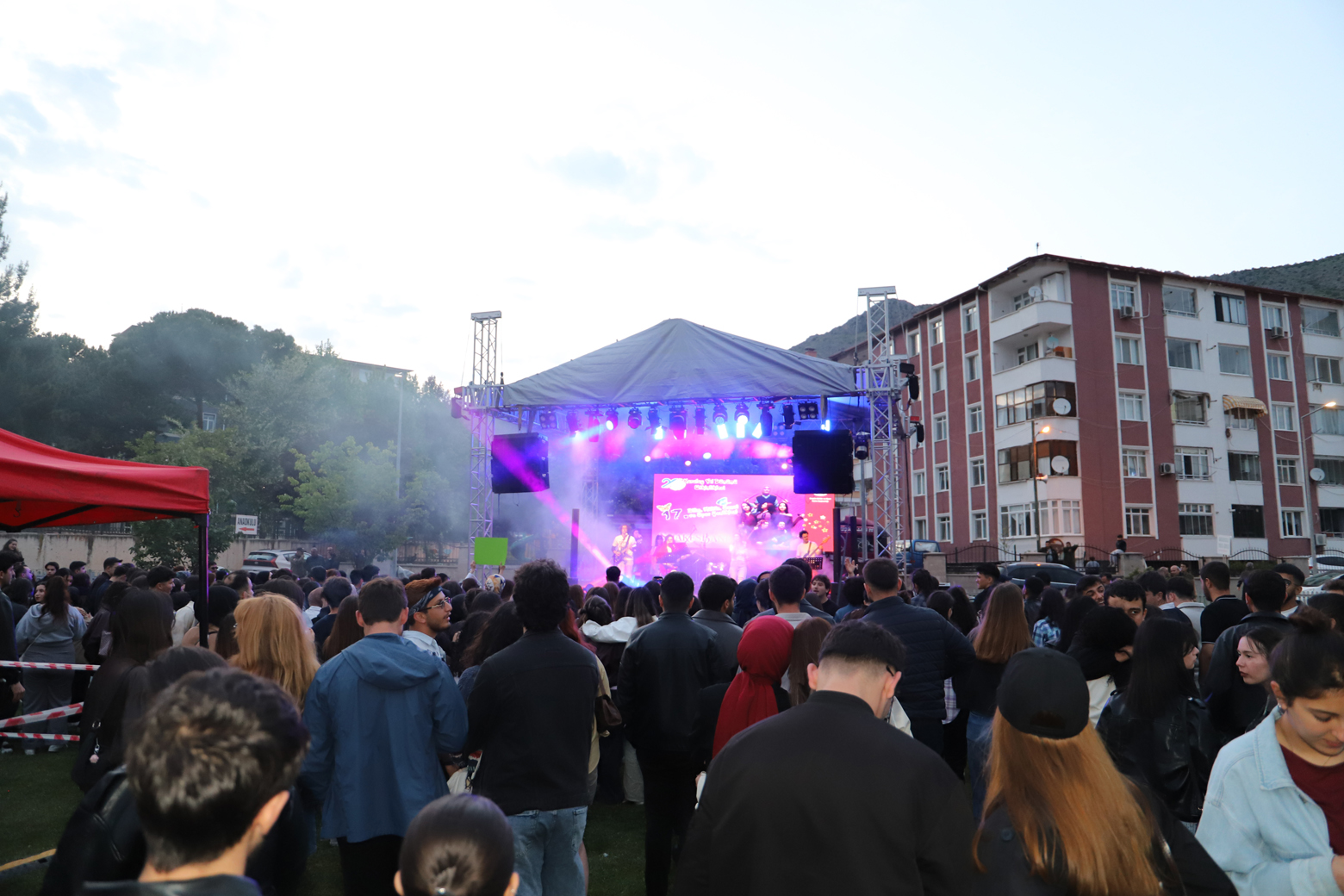 Amasya Üniversitesi Bahar Şenliklerinde Anadolu Rock Konseri