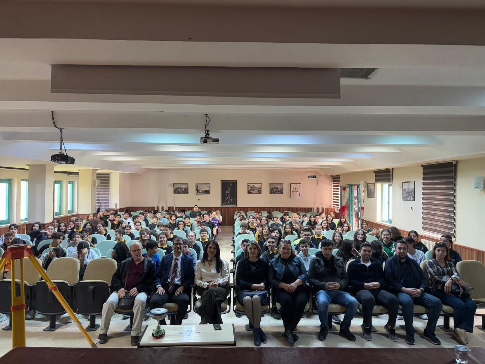 TÜBİTAK Bilim Söyleşileri’nde “Deprem ve Jeodezi” Anlatıldı