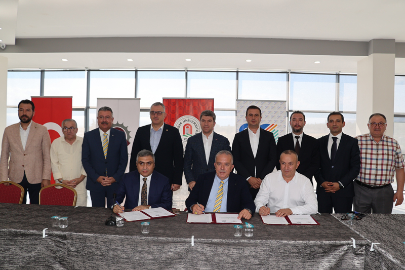 Amasya Üniversitesi ile Merzifon OSB Arasında Önemli İş Birliği: Meslek Yüksekokulu İçin Protokol İmzalandı