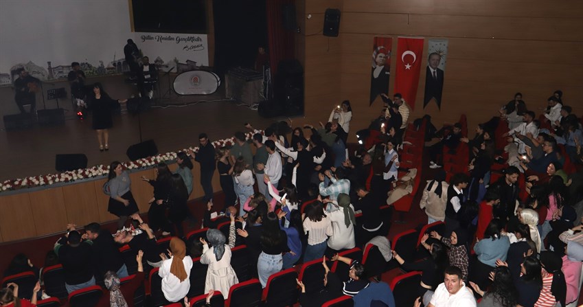 Final Sınavları Öncesi Moral Konseri Düzenlendi