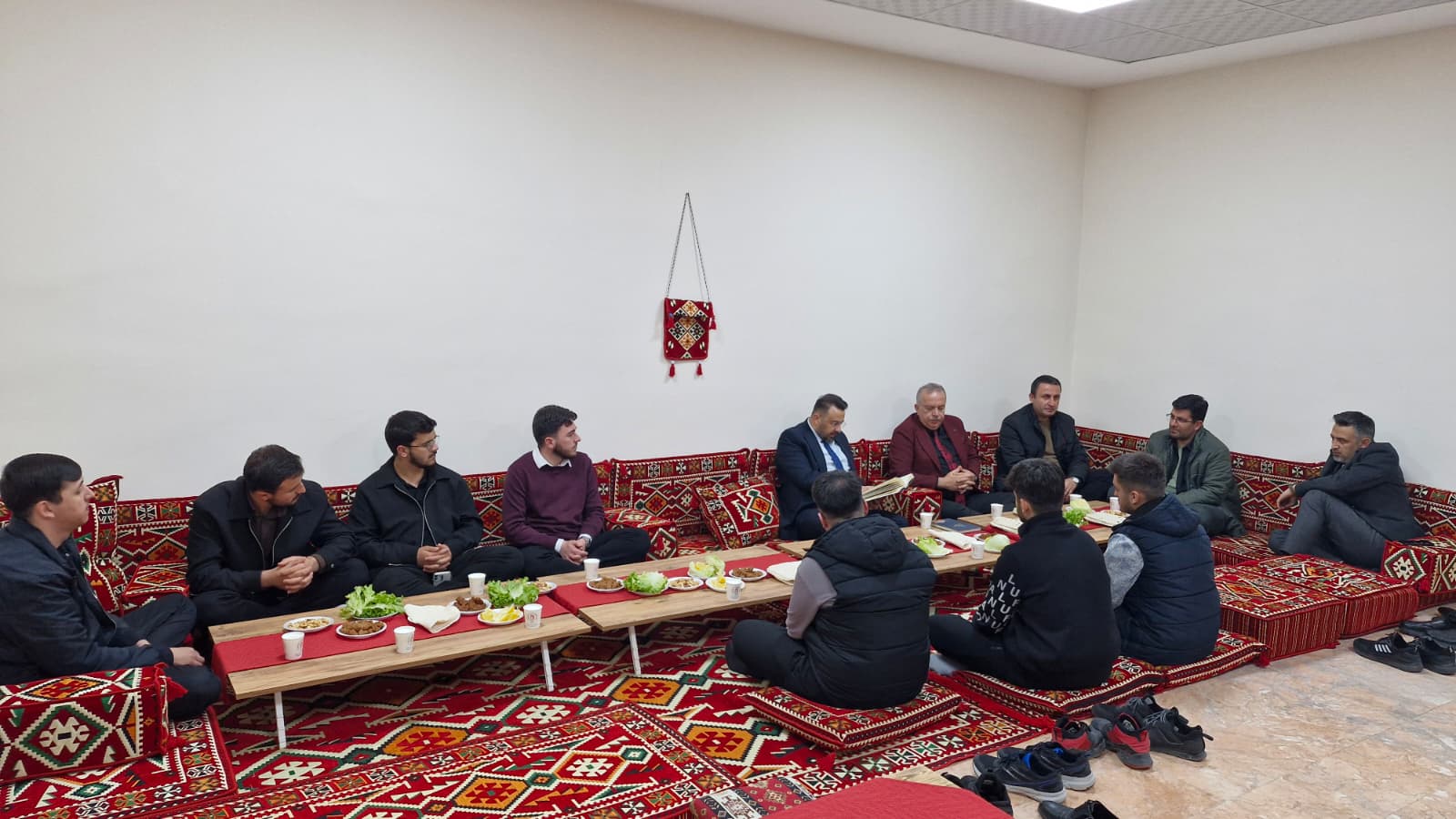 Amasya Üniversitesi’nde “Ahiyân Meclisi” Konulu Program Düzenlendi