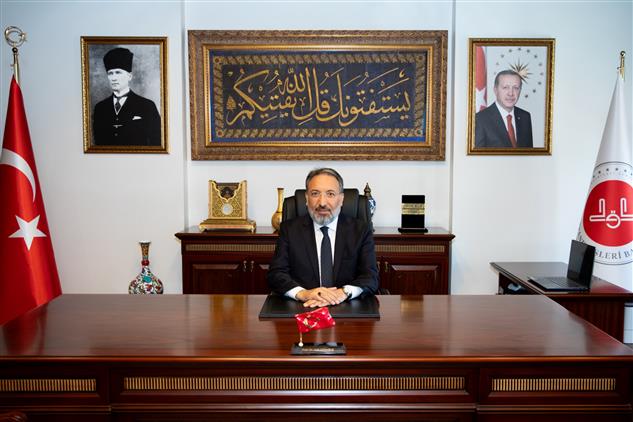 Rektör Turabi’den Diyanet İşleri Başkanı Arpaguş’a Tebrik Mesajı