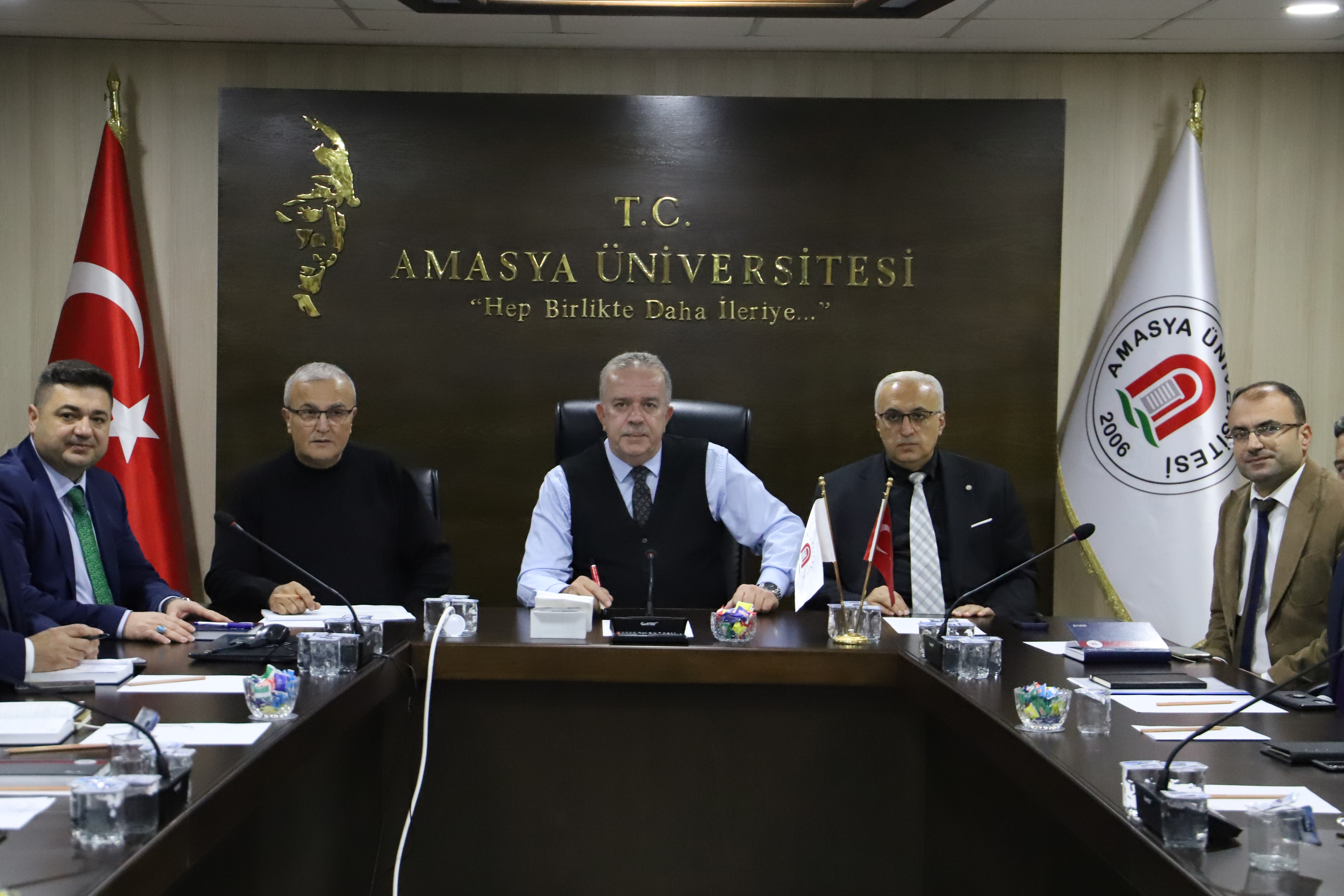 Amasya Üniversitesi’nde İstişare Toplantısı Düzenlendi