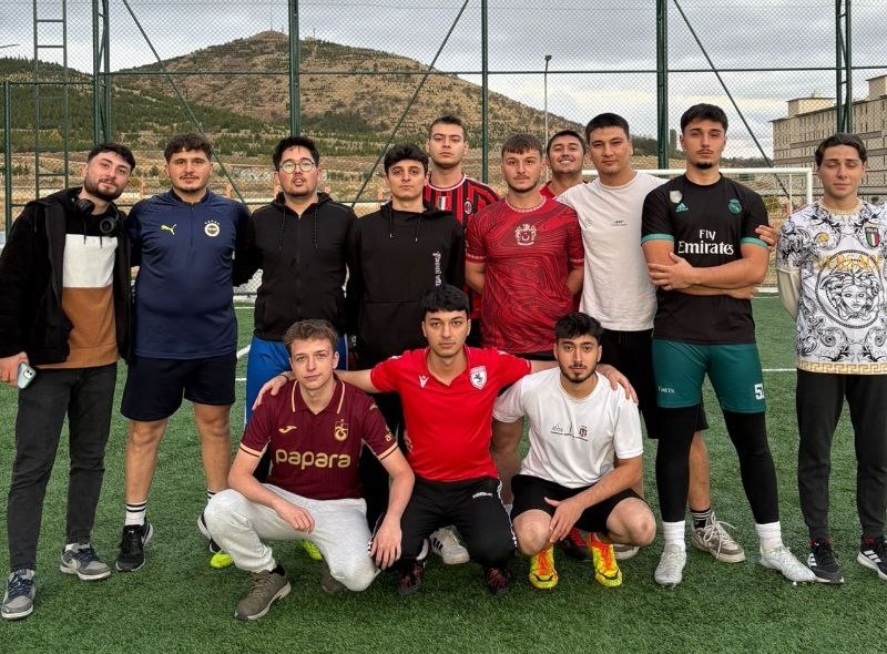 Merzifon MYO’da Sosyal Yaşam Kulübü Futbol Turnuvası Düzenlendi