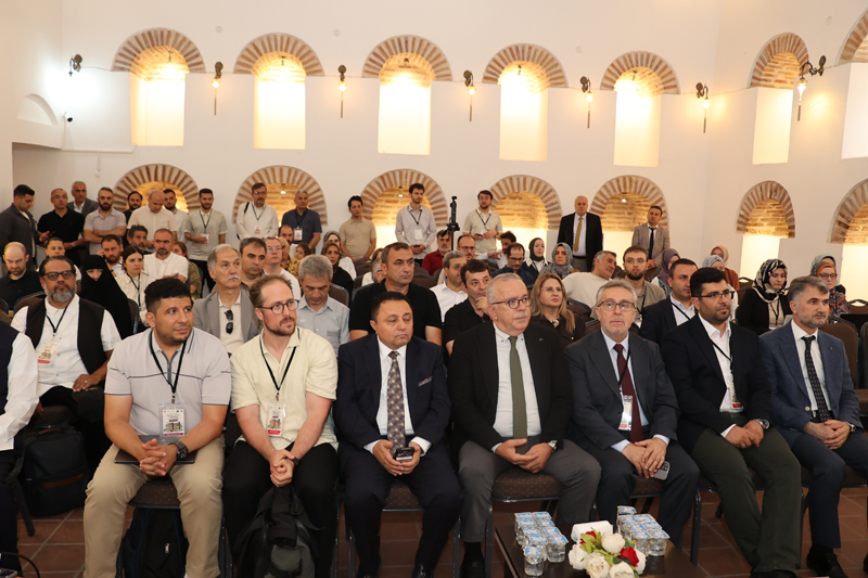 İslam Hukuku Külliyatı: Otorite, Akıl Yürütme ve Müelliflik Çalıştayı Başladı