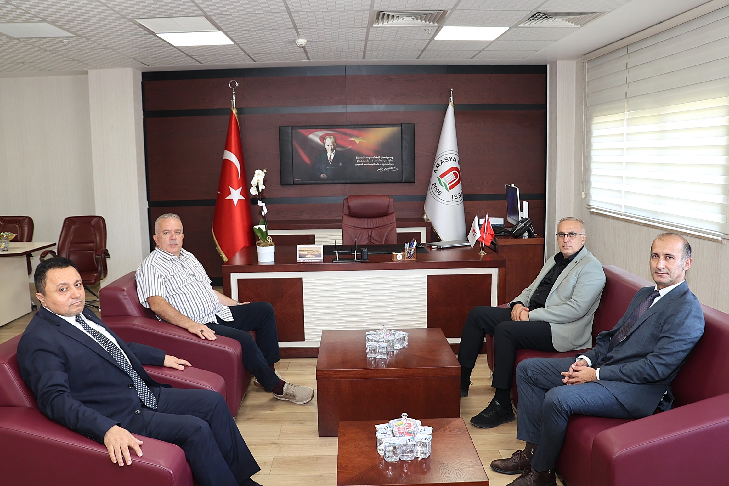 Rektör Turabi’den Rektör Yardımcısı Kurşun’a Hayırlı Olsun Ziyareti