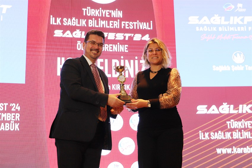 Türkiye'nin İlk Sağlık Bilimleri Festivali Sağlıkfest’te 2’inci Olduk