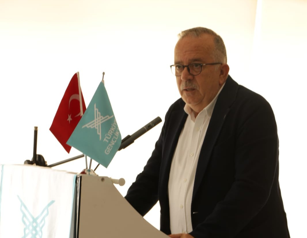 Rektör Turabi, Lise Öğrencileriyle Münazara Programı Tanıtımında Buluştu