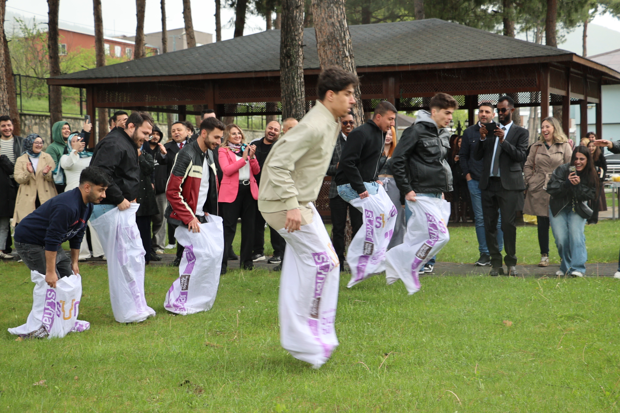 Amasya Üniversitesi’nde Hıdırellez Coşkusu