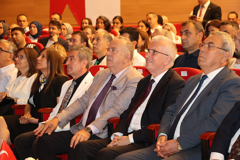 Amasya Üniversitesi’nde 21. Uluslararası Eğitimde Araştırmaları Kongresi Düzenlendi