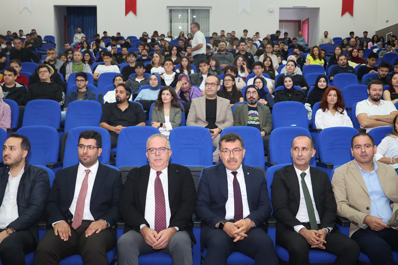 Mühendislik Fakültesi’nde 2026-2027 Akademik Yılı Açılış Dersini İTÜ Rektörü Prof. Dr. Hasan Mandal Verdi