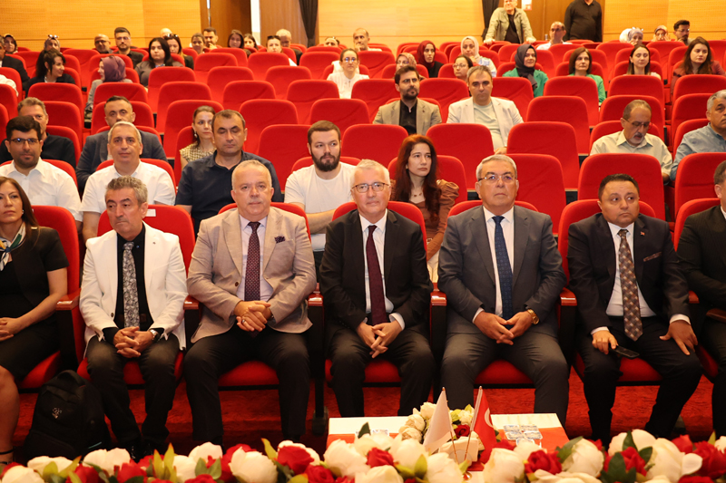 Amasya Üniversitesi’nde 21. Uluslararası Eğitimde Araştırmaları Kongresi Düzenlendi