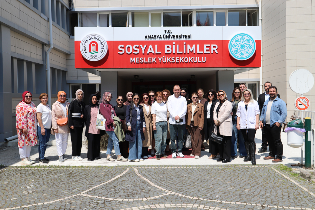 Lezzetle Öğrenmek Konulu Hizmet İçi Eğitim Gerçekleştirildi